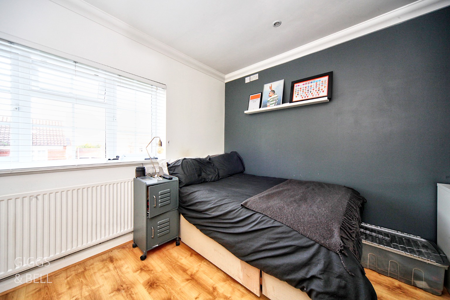 4 bed detached house for sale in Beckham Close, Luton 14