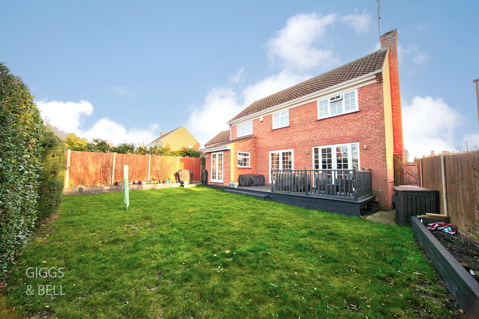 4 bed detached house for sale in Beckham Close, Luton 22