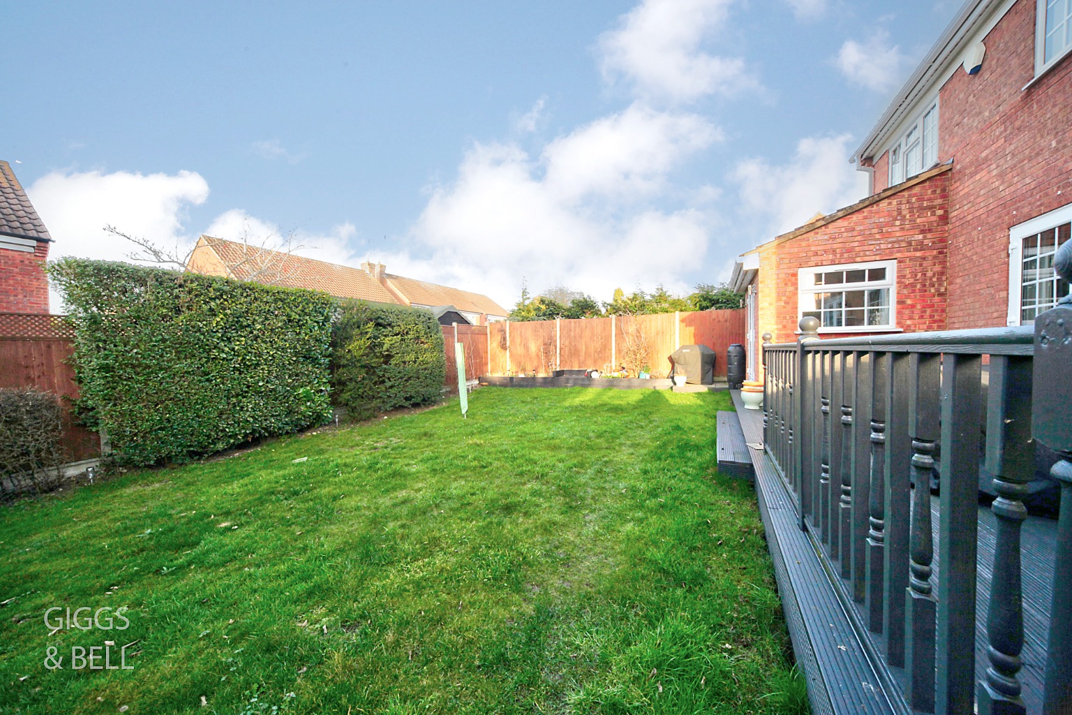 4 bed detached house for sale in Beckham Close, Luton 21