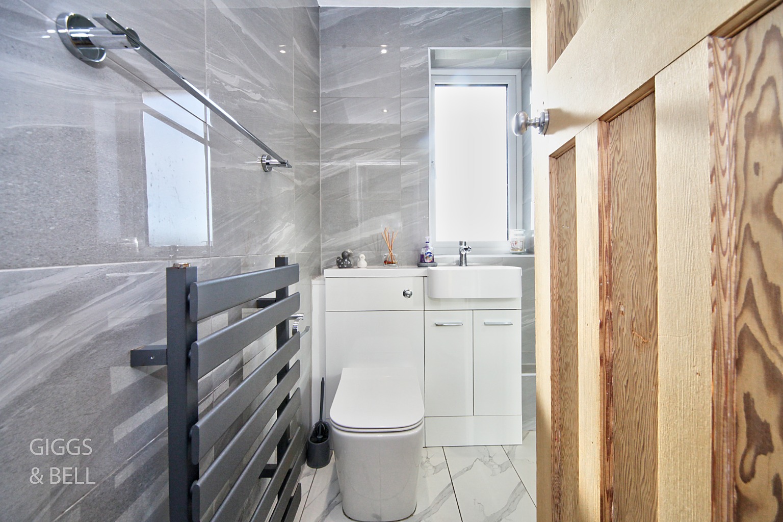 2 bed terraced house for sale in Putteridge Road, Luton  - Property Image 14