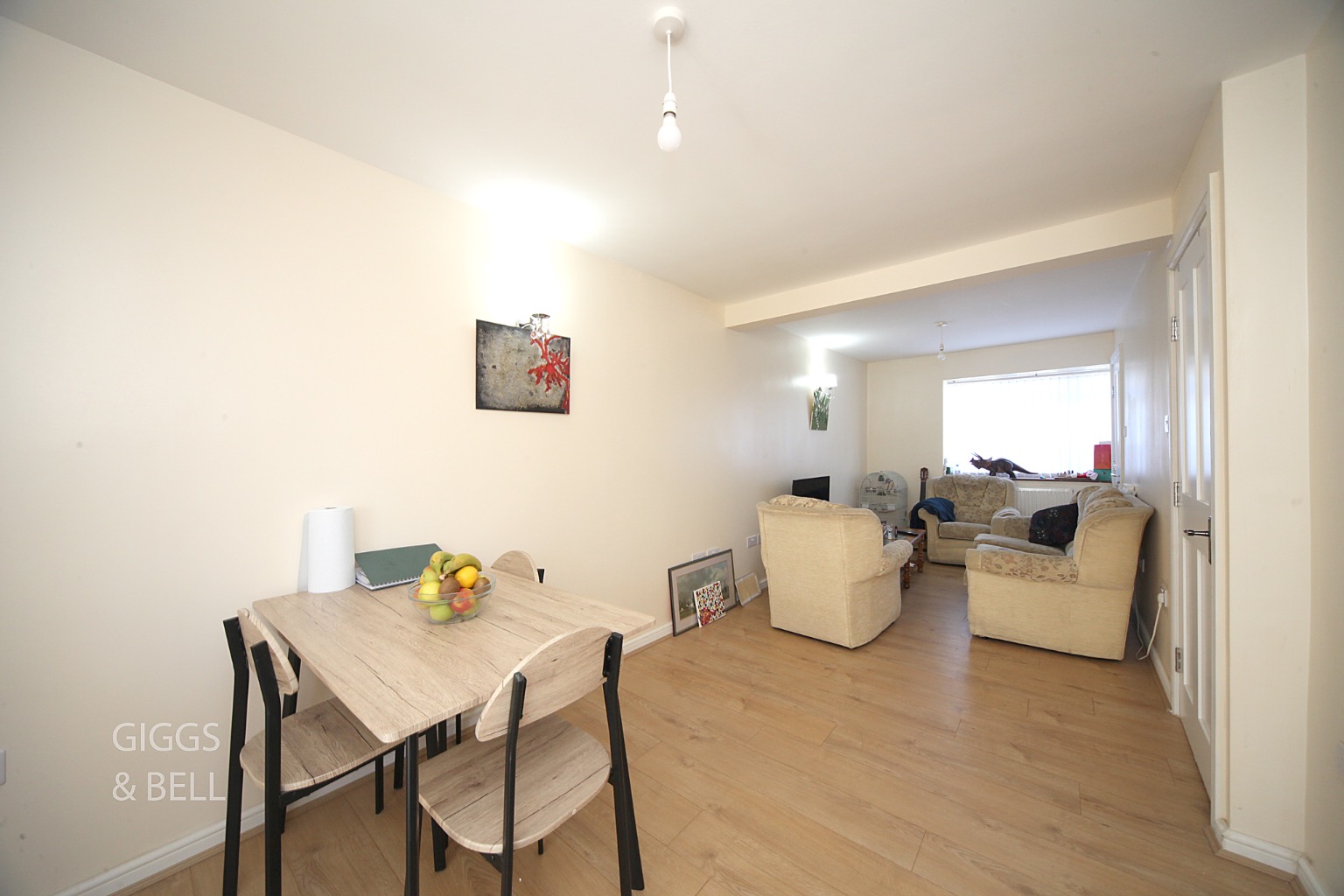 3 bed semi-detached house for sale in Dallow Road, Luton  - Property Image 5