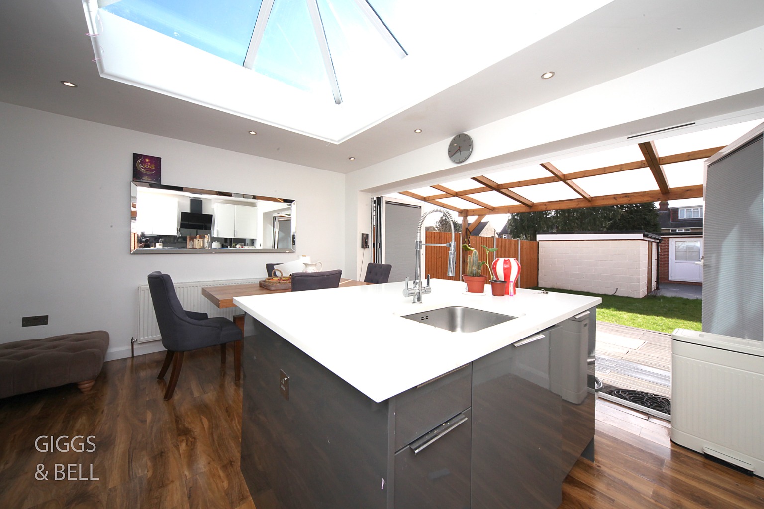 3 bed semi-detached house for sale in Durham Road, Luton 7