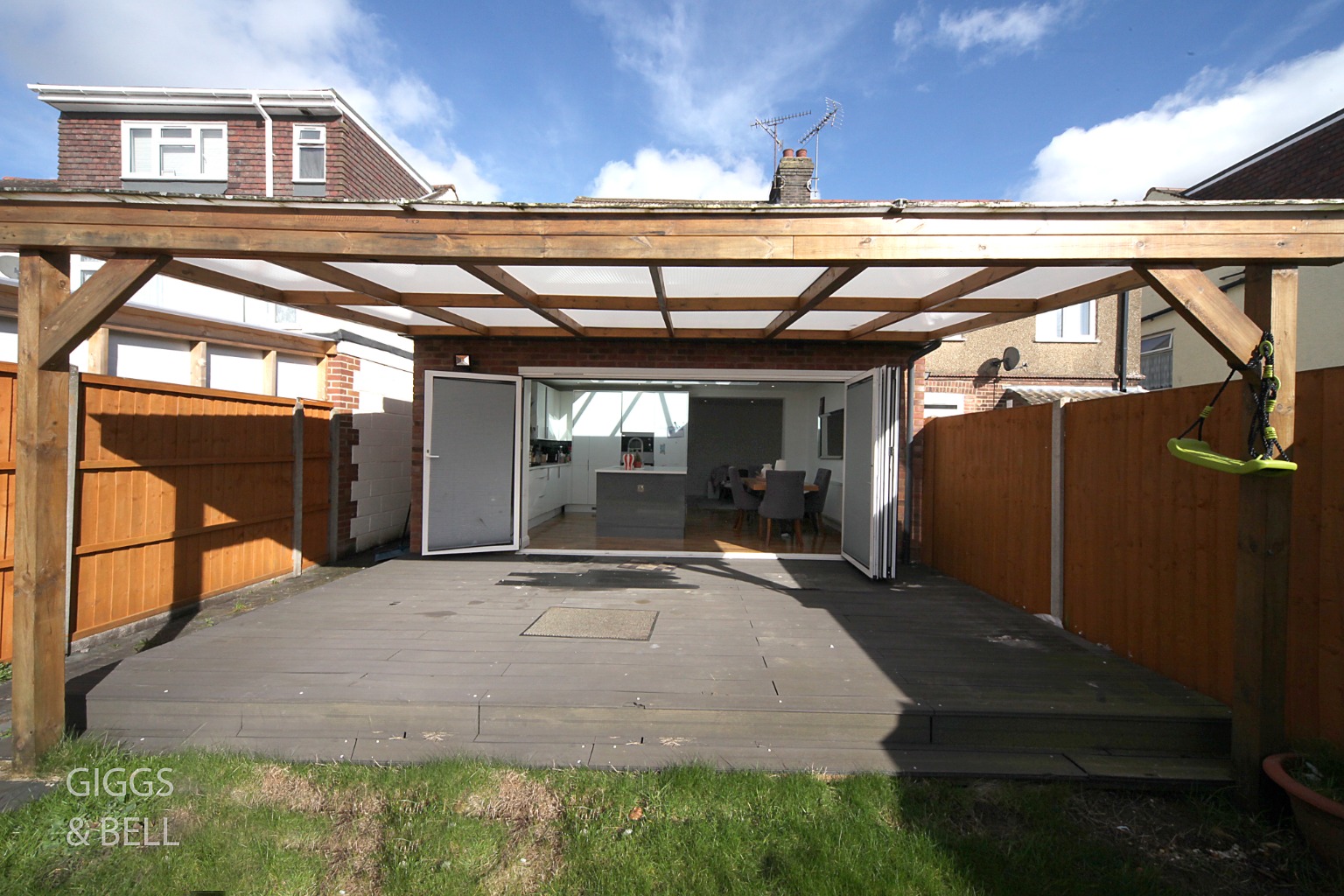 3 bed semi-detached house for sale in Durham Road, Luton  - Property Image 25