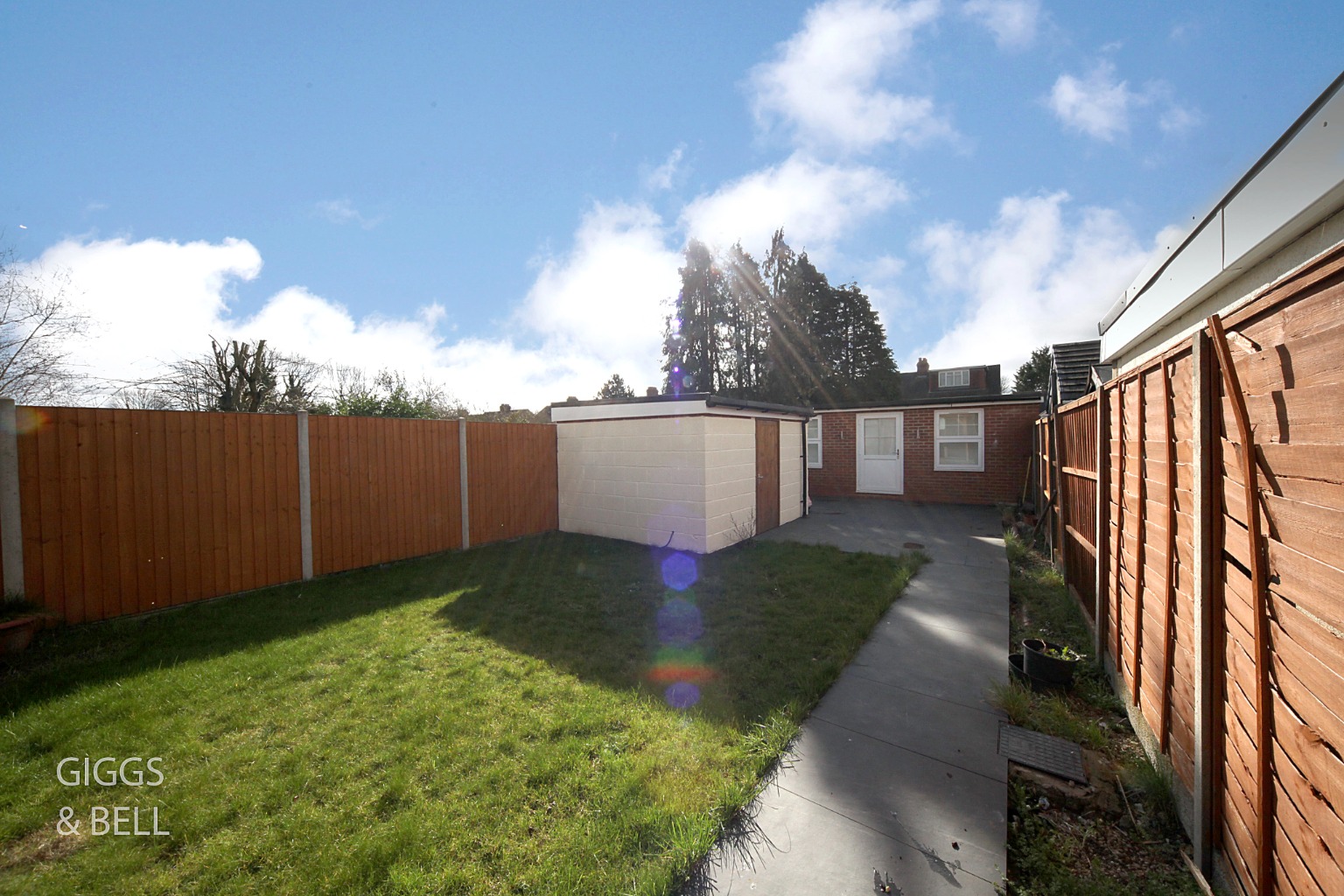 3 bed semi-detached house for sale in Durham Road, Luton  - Property Image 24