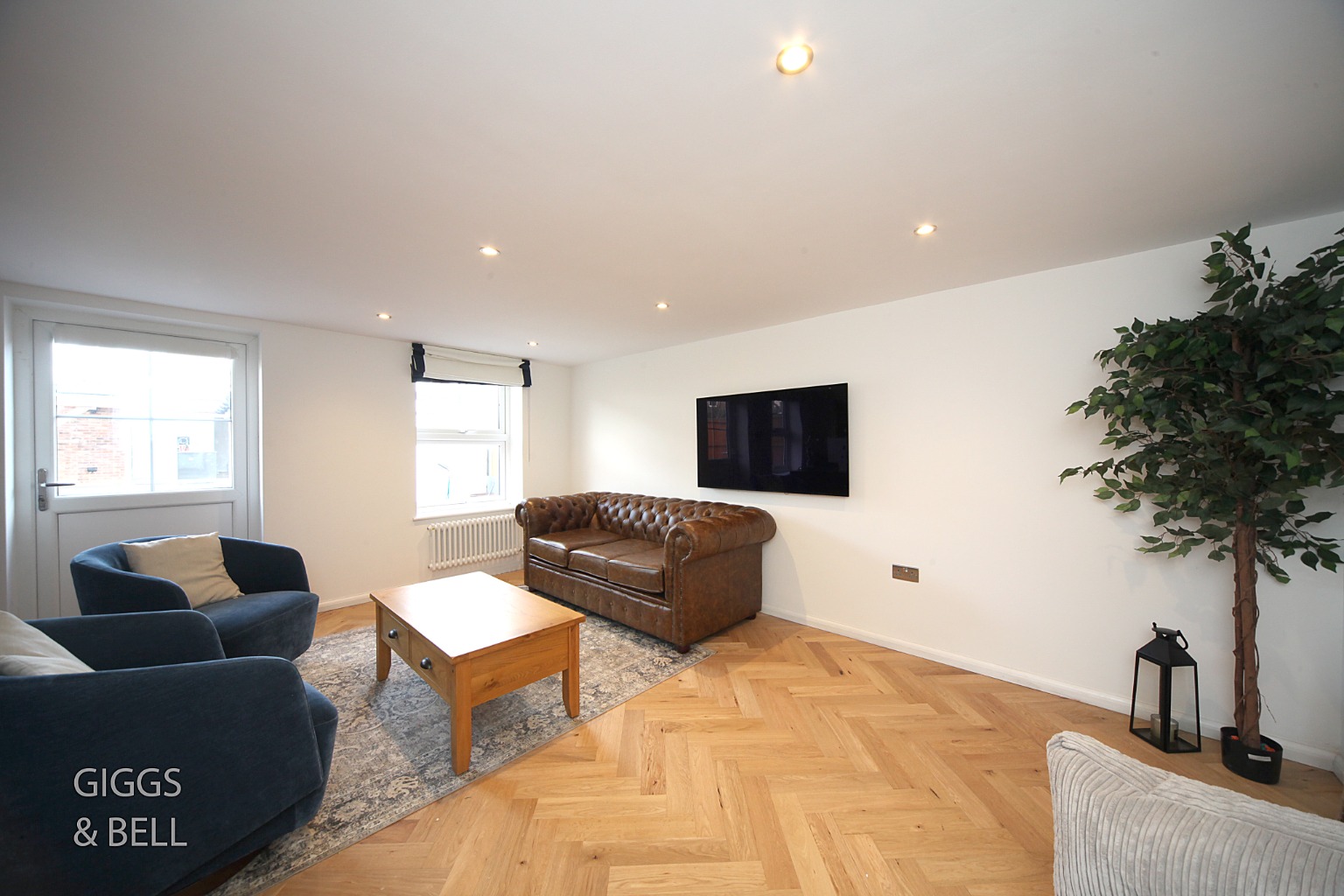 3 bed semi-detached house for sale in Durham Road, Luton  - Property Image 22