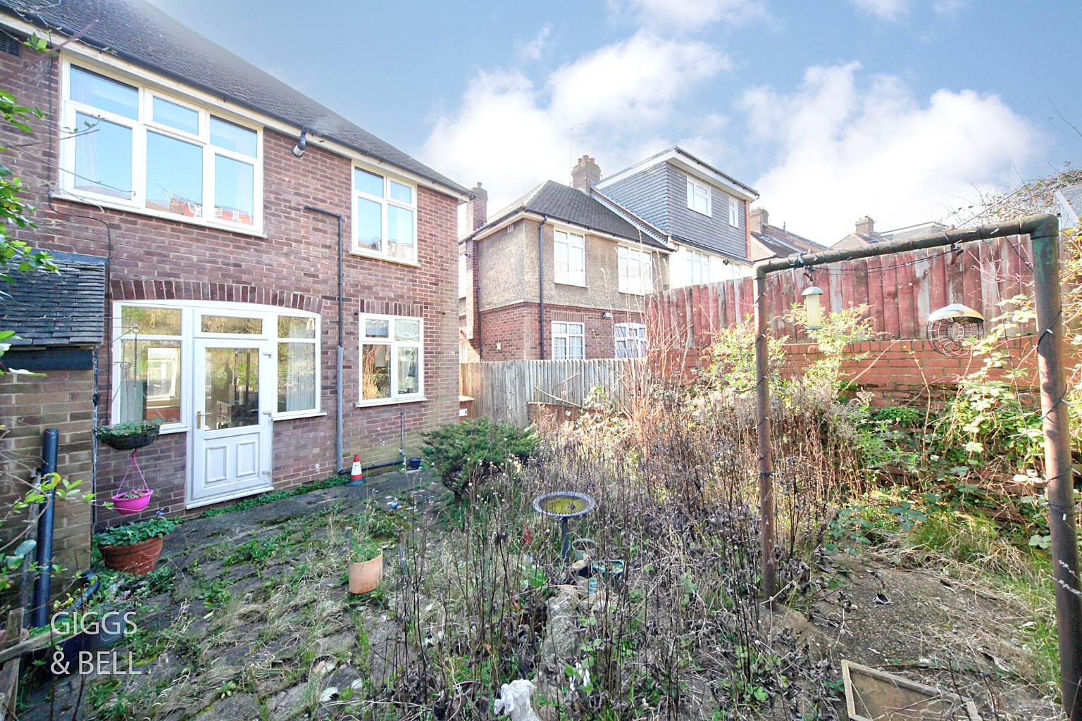 3 bed semi-detached house for sale in Meyrick Avenue, Luton  - Property Image 13