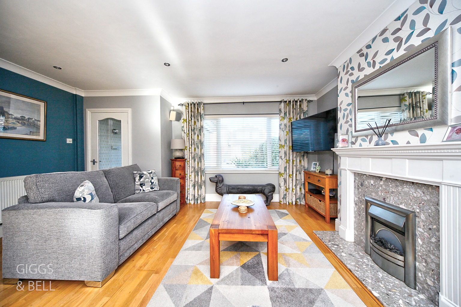 3 bed semi-detached house for sale in Cromwell Road, Stevenage  - Property Image 3