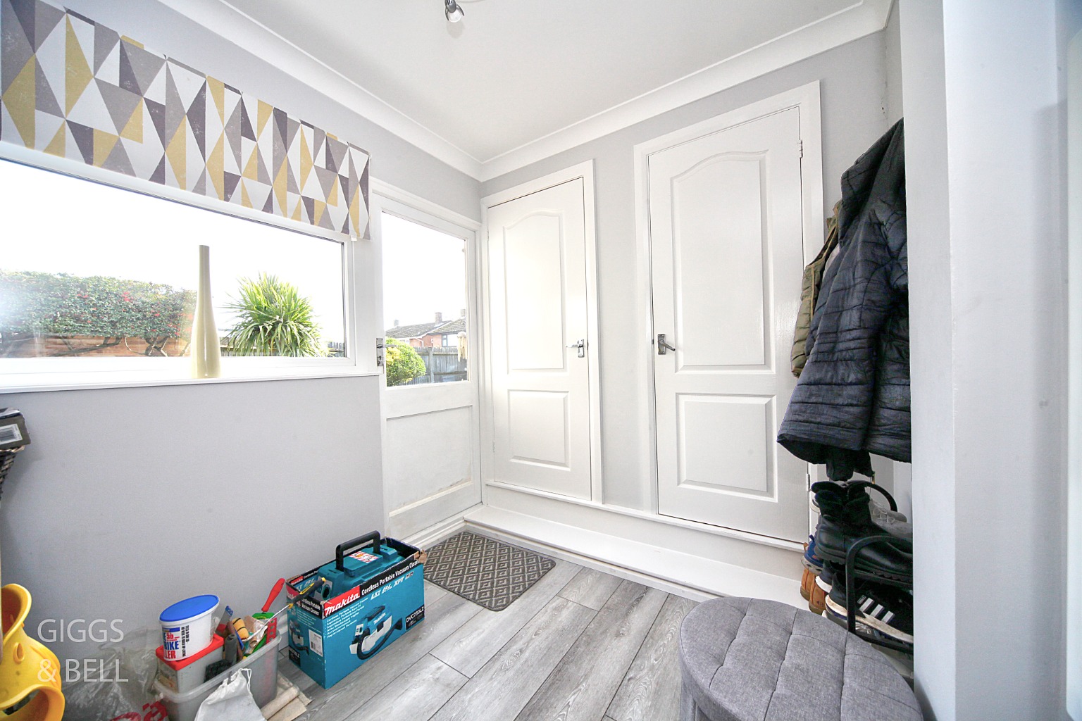 3 bed semi-detached house for sale in Cromwell Road, Stevenage 9