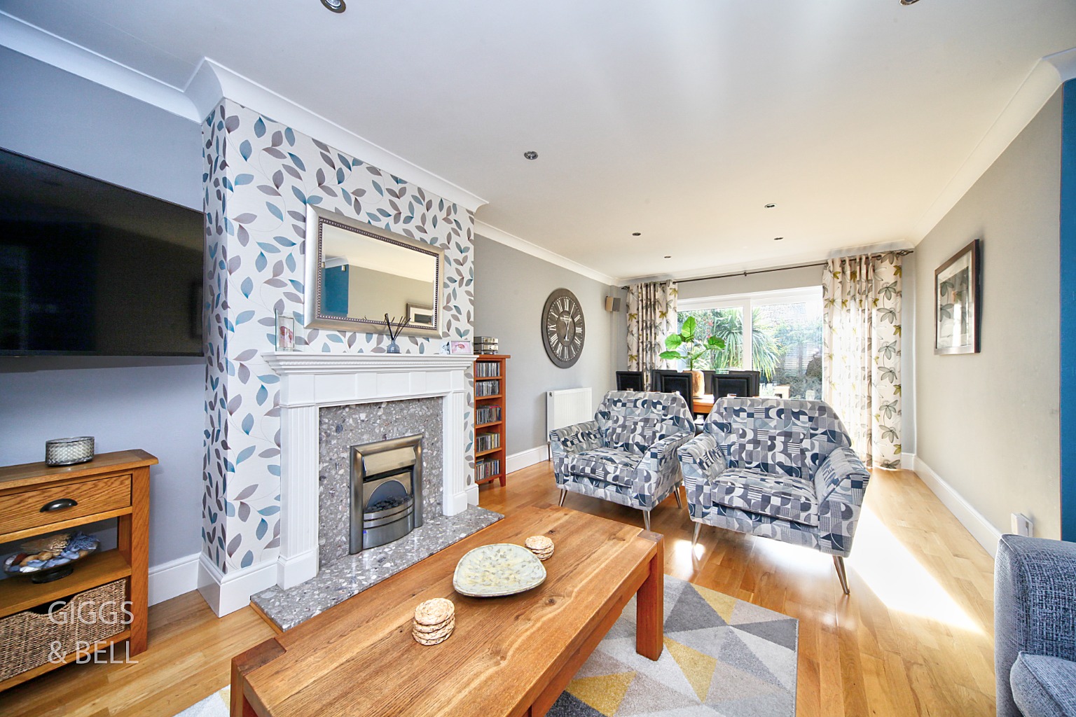 3 bed semi-detached house for sale in Cromwell Road, Stevenage 3