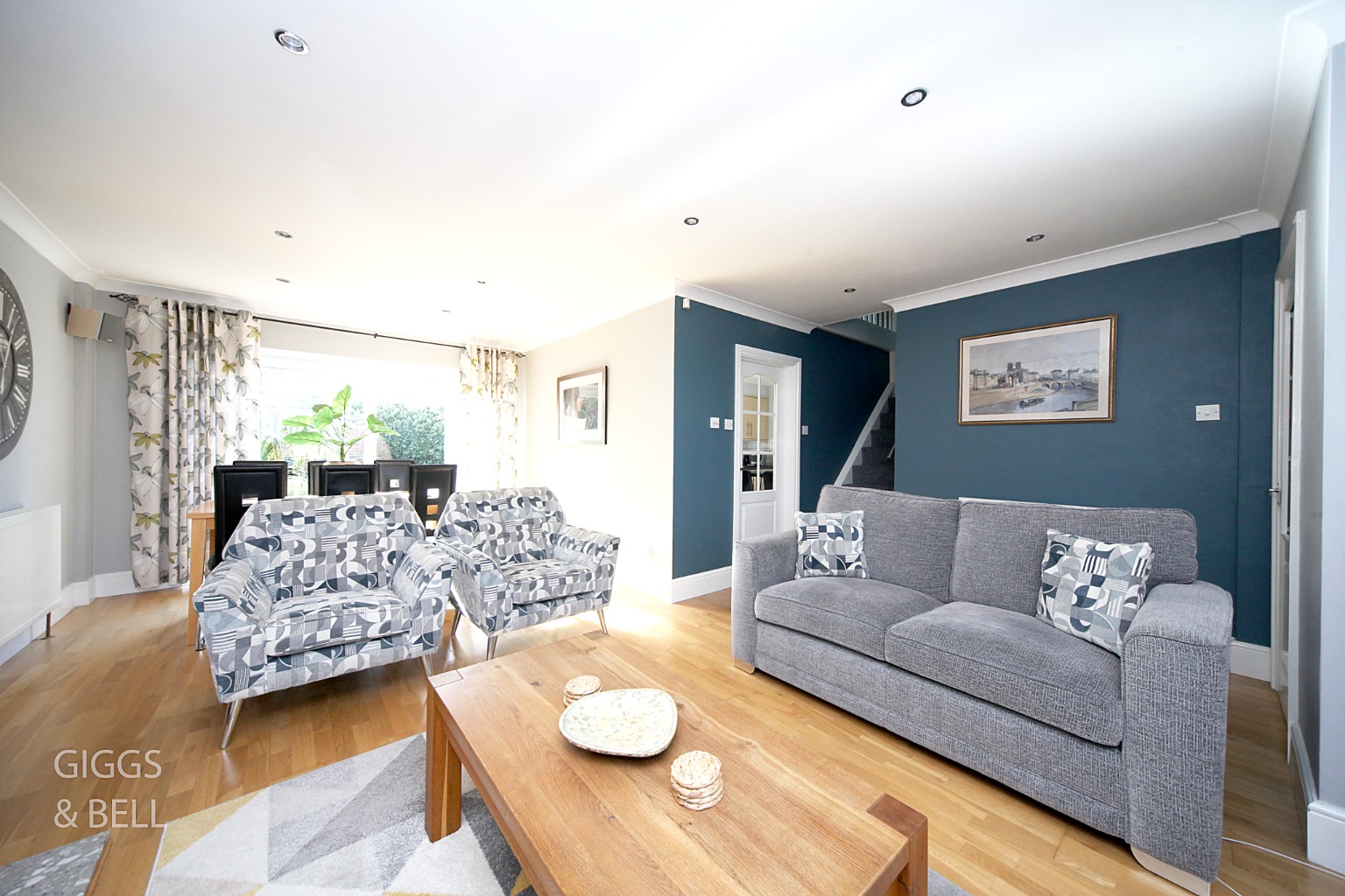 3 bed semi-detached house for sale in Cromwell Road, Stevenage 1