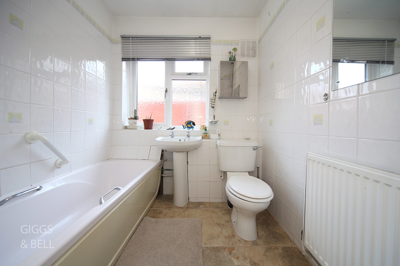 3 bed semi-detached bungalow for sale in Runley Road, Luton  - Property Image 12