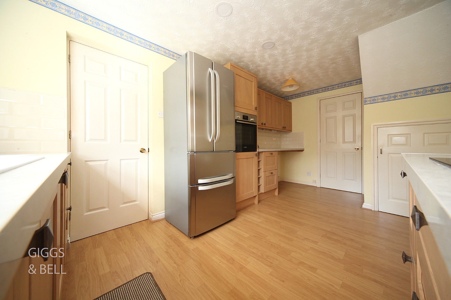 3 bed detached house for sale in Besford Close, Luton 7