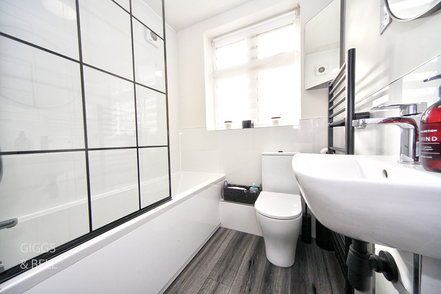 3 bed semi-detached house for sale in Rosslyn Crescent, Luton 20