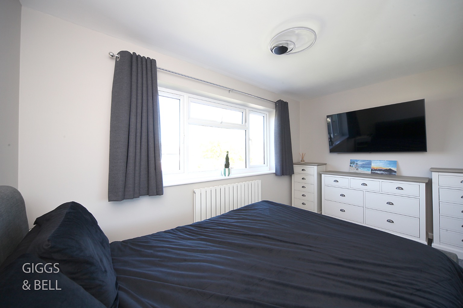 3 bed detached house for sale in Hazelwood Close, Luton  - Property Image 18