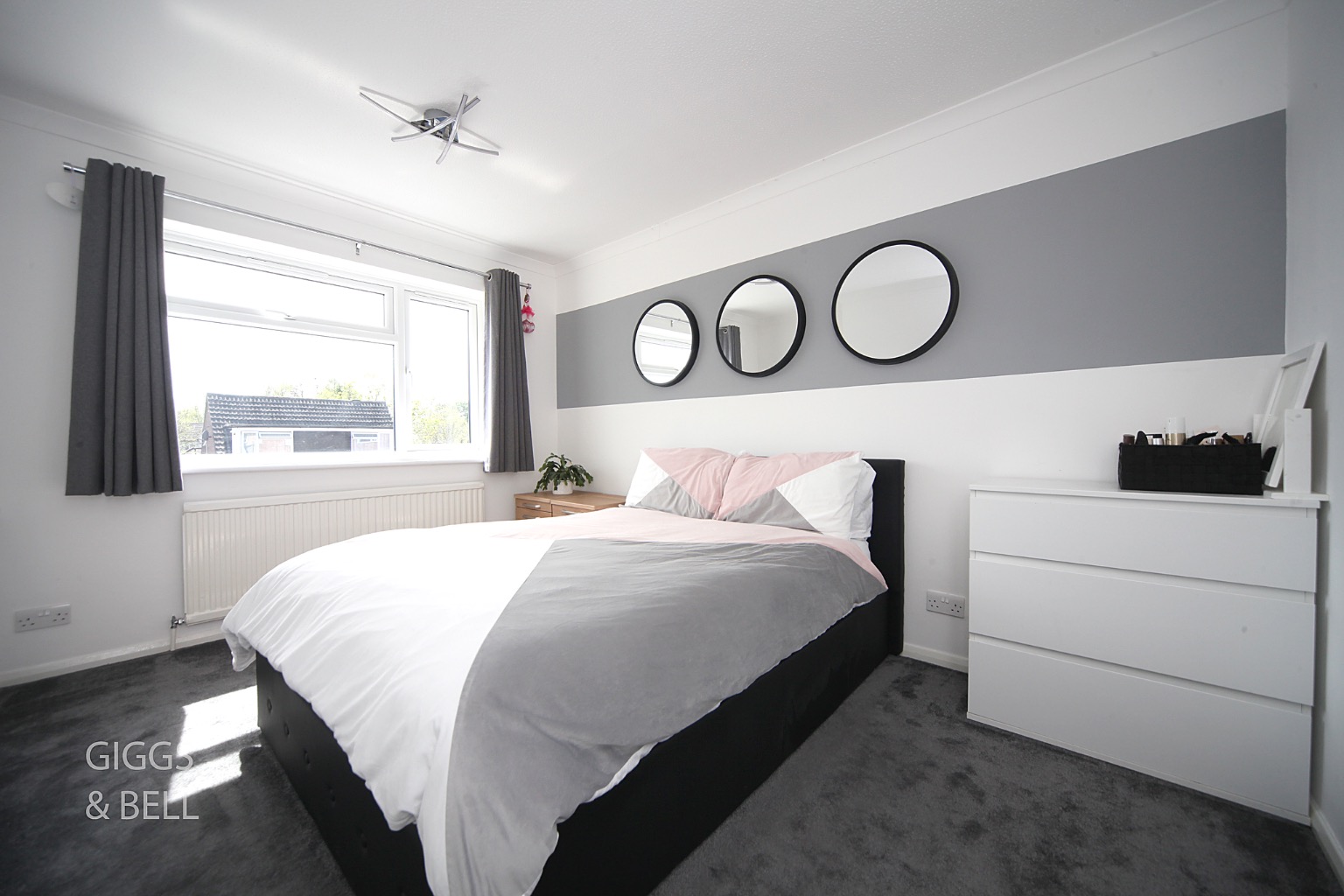 3 bed detached house for sale in Hazelwood Close, Luton  - Property Image 16