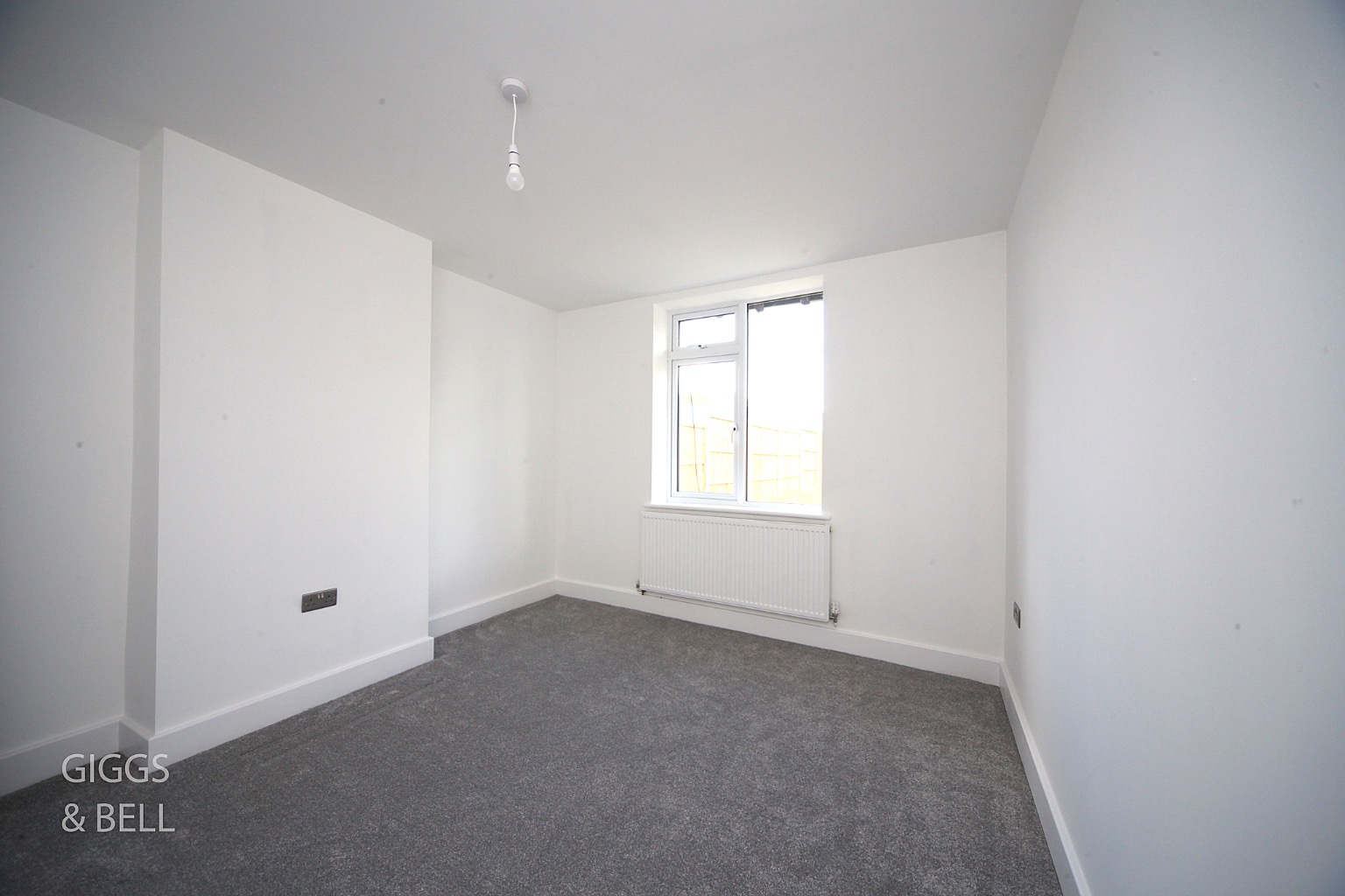 3 bed semi-detached bungalow for sale in Ashcroft Road, Luton  - Property Image 12