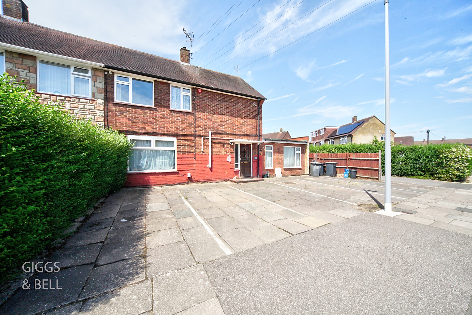 5 bed semi-detached house for sale in Friars Way, Luton 24