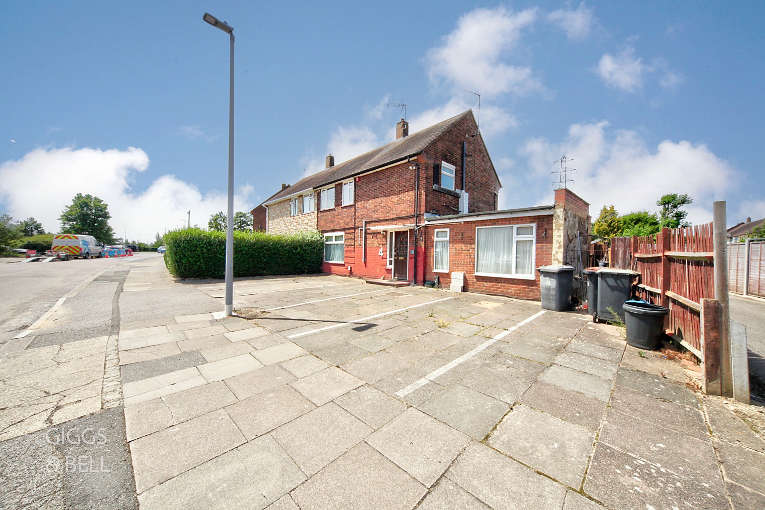 5 bed semi-detached house for sale in Friars Way, Luton  - Property Image 22