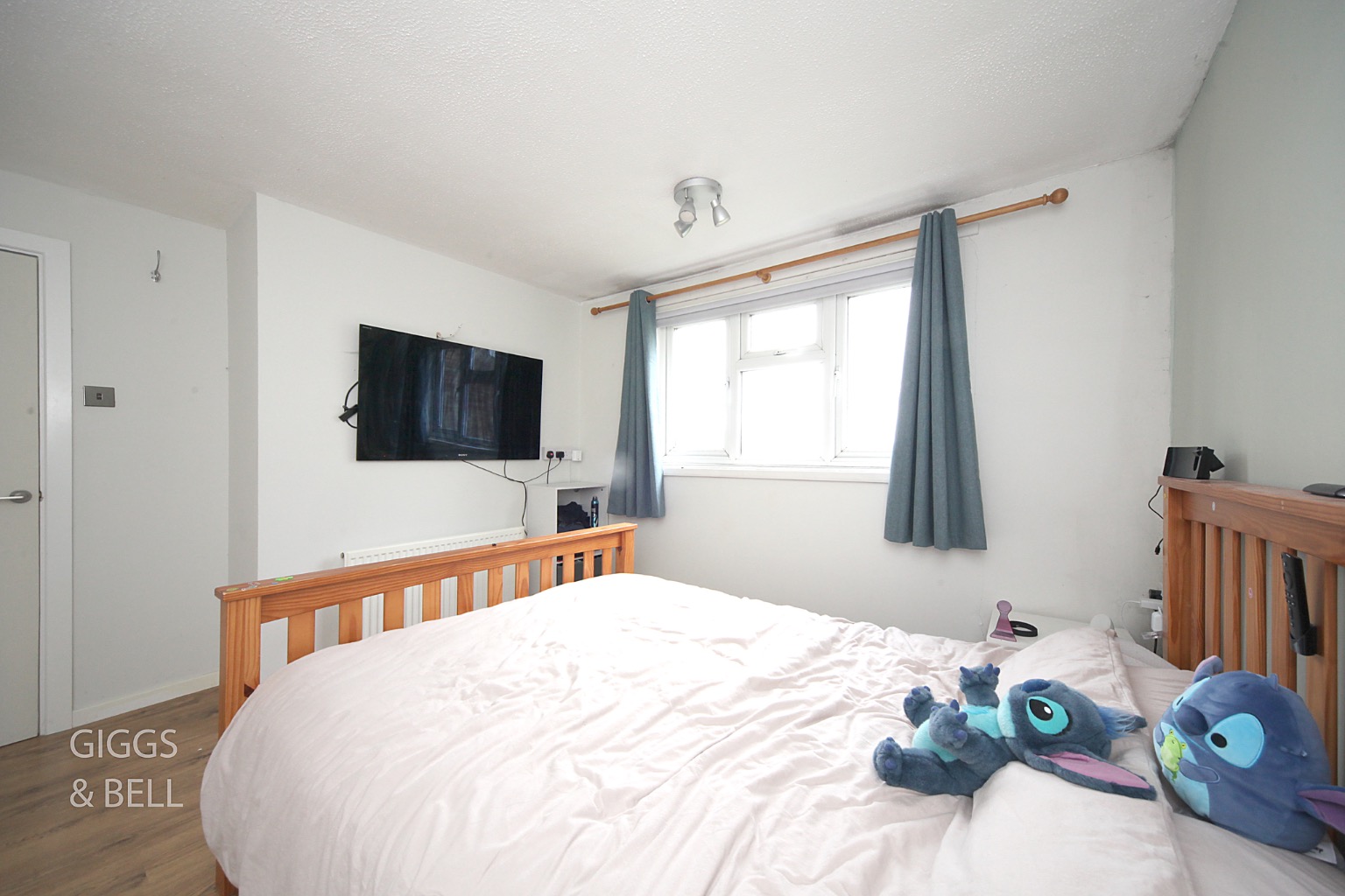 3 bed end of terrace house for sale in Wauluds Bank Drive, Luton 10