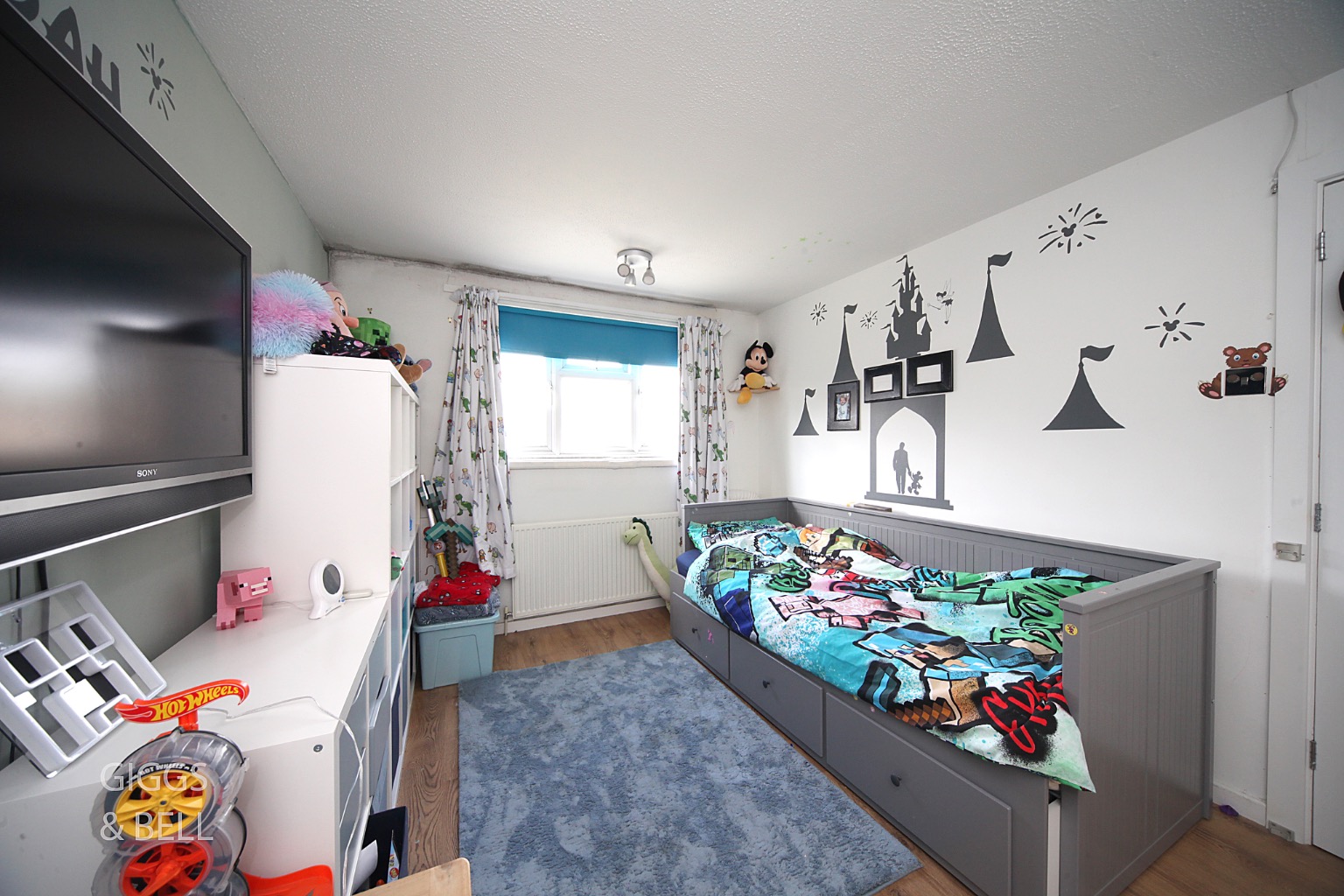 3 bed end of terrace house for sale in Wauluds Bank Drive, Luton 16