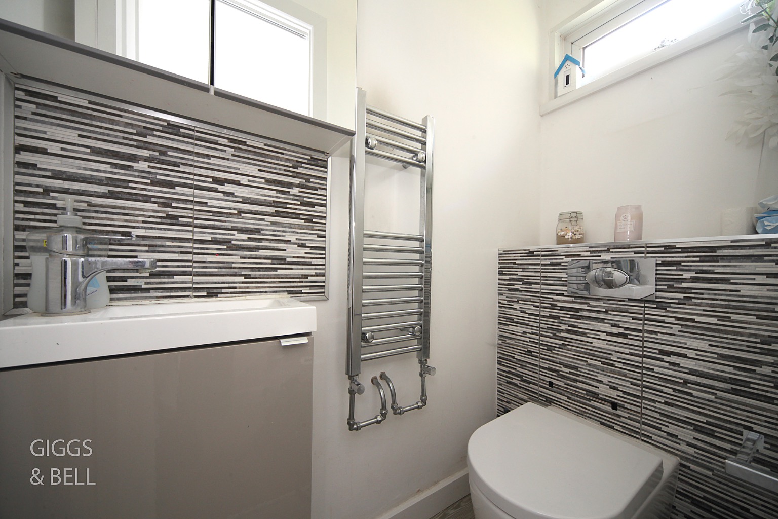 3 bed end of terrace house for sale in Wauluds Bank Drive, Luton  - Property Image 9