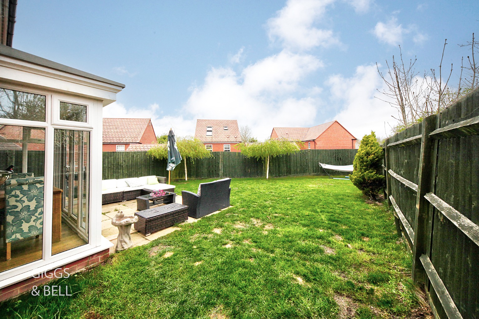 4 bed detached house for sale in Cassidy Close, Luton  - Property Image 21