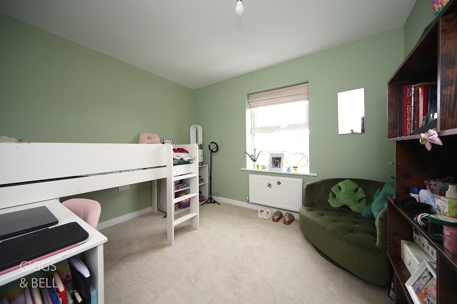 4 bed detached house for sale in Cassidy Close, Luton  - Property Image 16