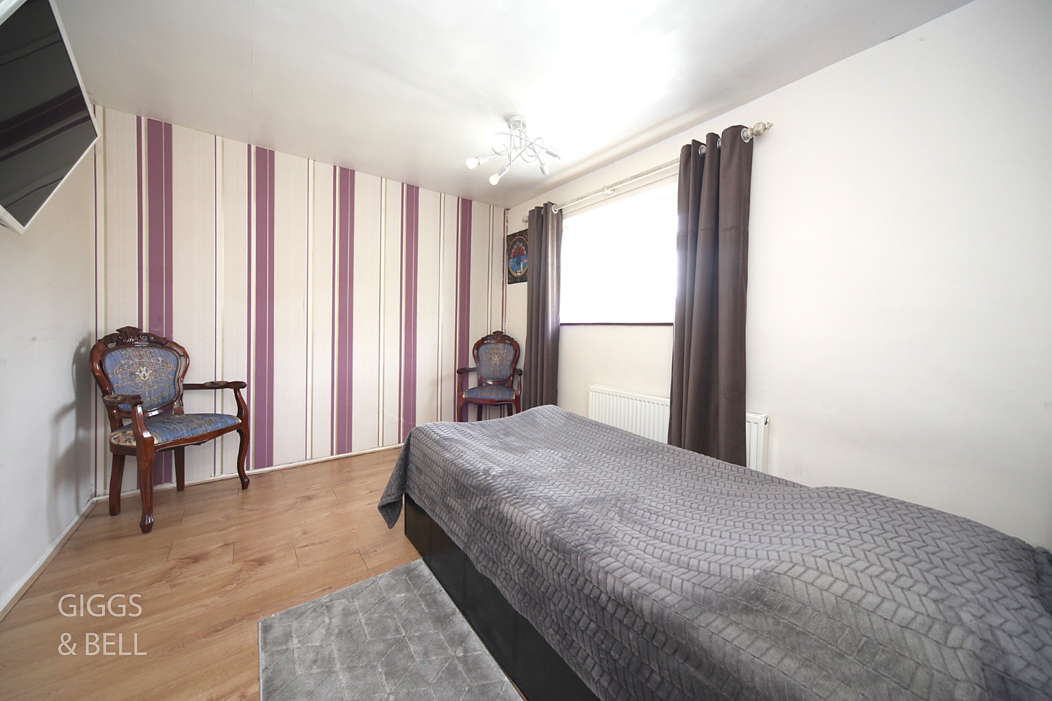 2 bed terraced house for sale in Wycliffe Close, Luton  - Property Image 13