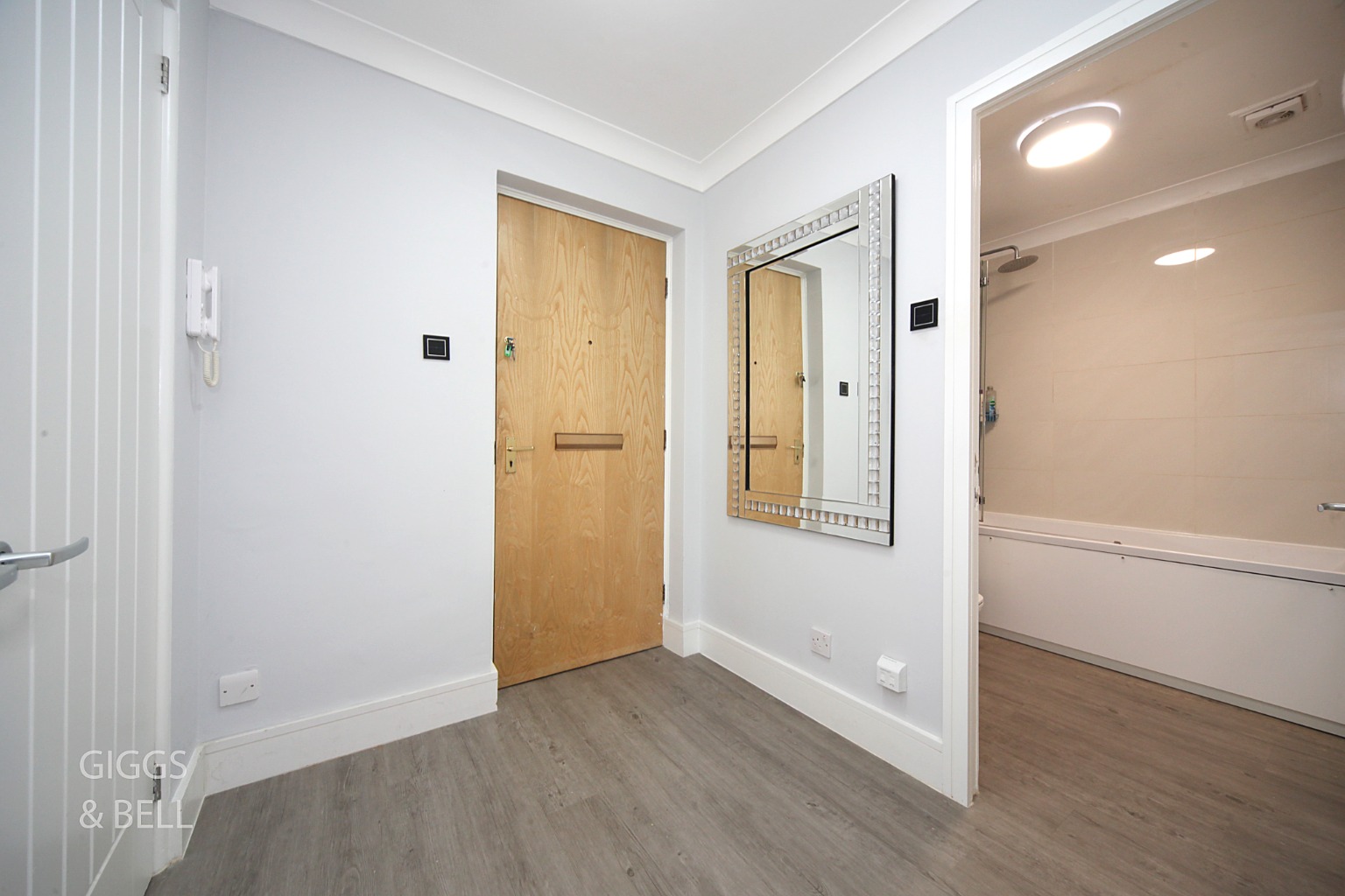 1 bed flat for sale in Earls Meade, Luton 1