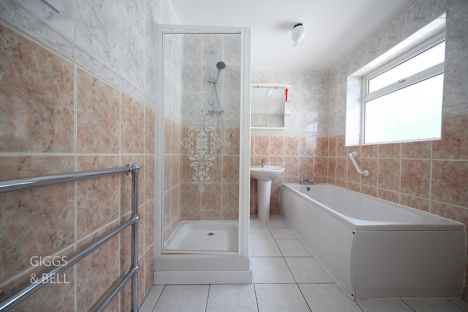 3 bed semi-detached house for sale in Kingsdown Avenue, Luton 12