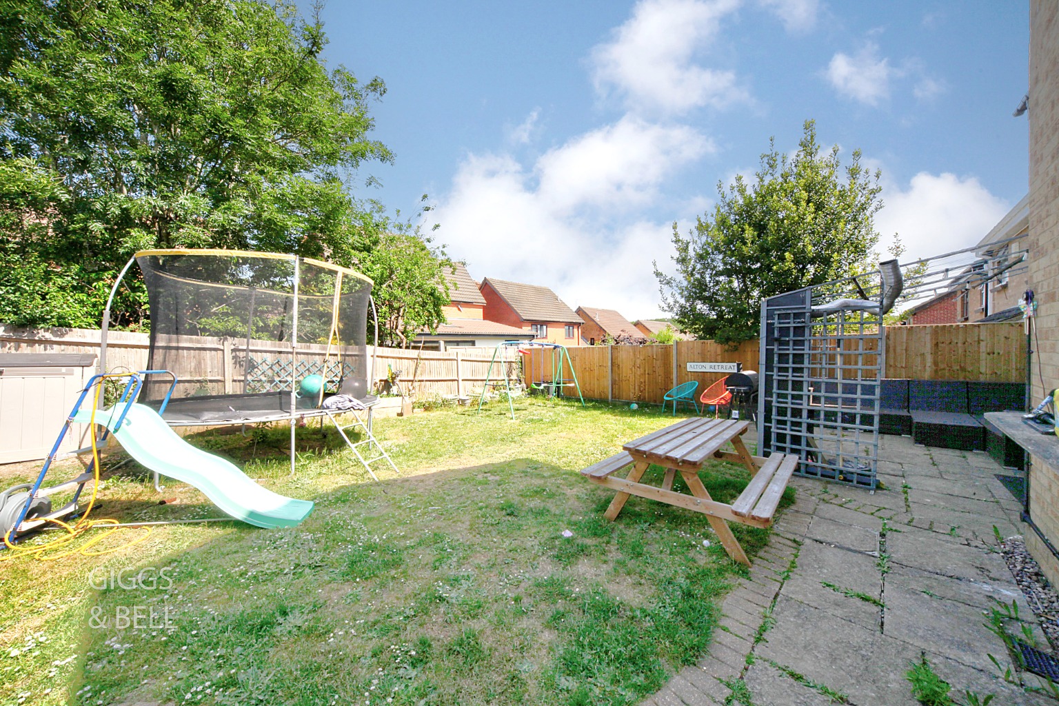 4 bed detached house for sale in Reedsdale, Luton  - Property Image 21