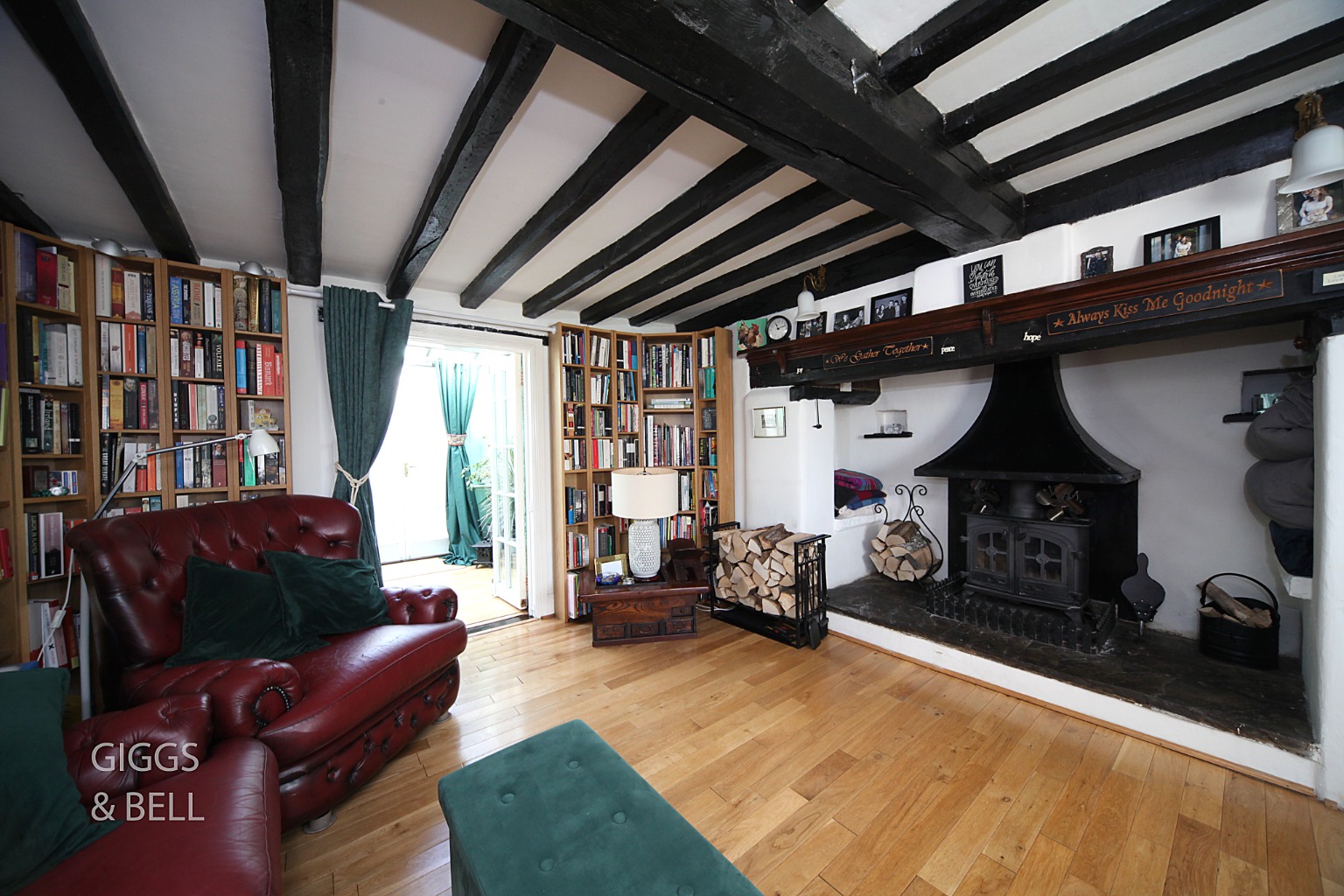 4 bed detached house for sale in Orchard Way, Hitchin  - Property Image 4