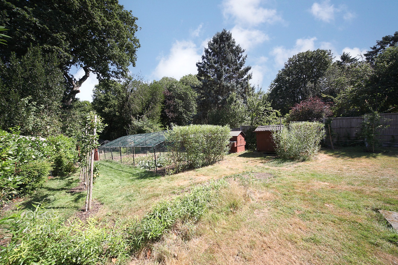 4 bed detached house for sale in Orchard Way, Hitchin 21