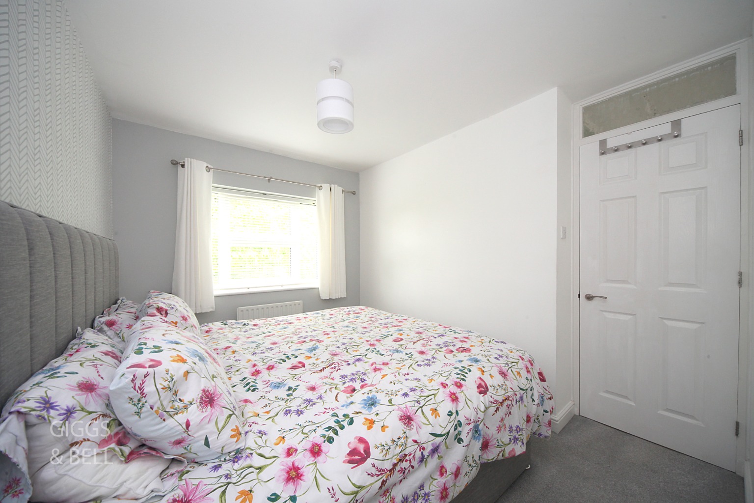 3 bed semi-detached house for sale in Rochford Drive, Luton 12