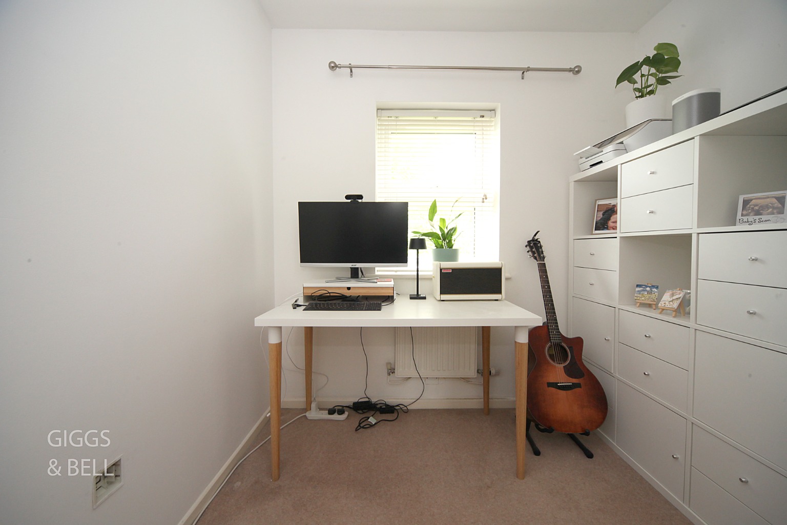 3 bed semi-detached house for sale in Rochford Drive, Luton  - Property Image 16