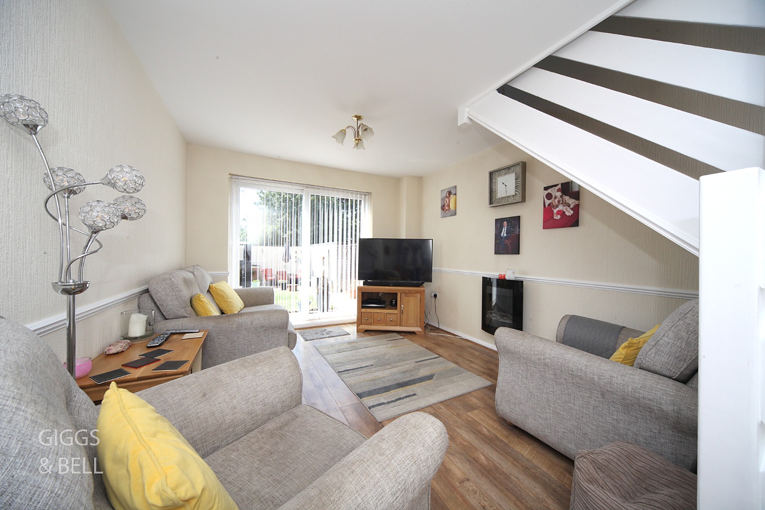 3 bed semi-detached house for sale in Dunsmore Road, Luton 3