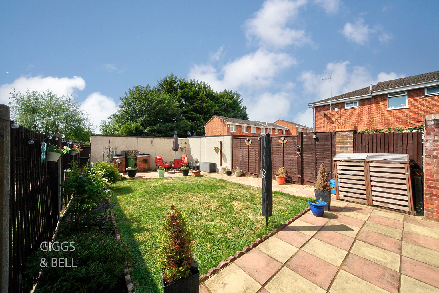 3 bed semi-detached house for sale in Dunsmore Road, Luton 15