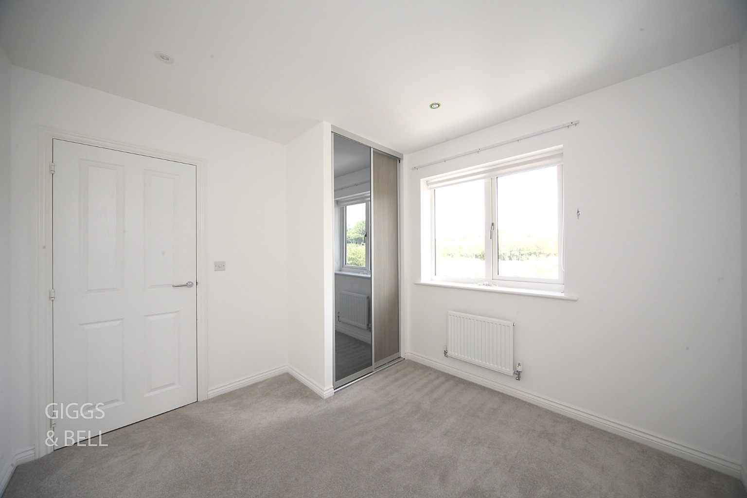 3 bed detached house for sale in Turnpike Drive, Luton 14