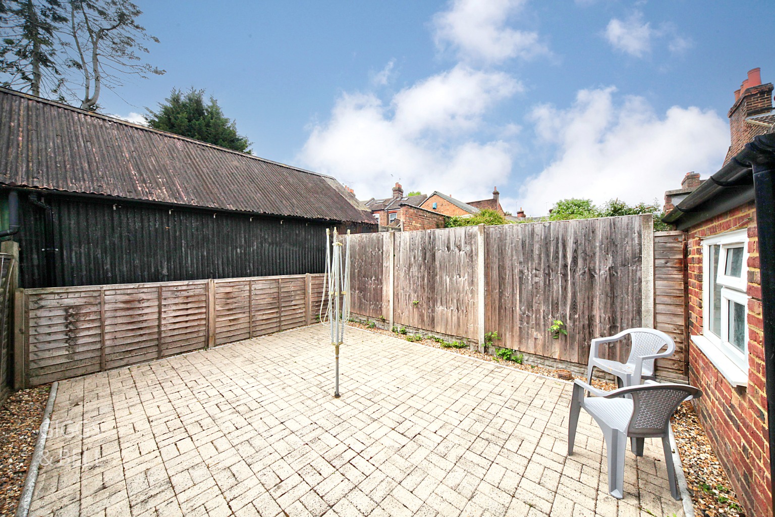 3 bed terraced house for sale in Kingsland Road, Luton 15