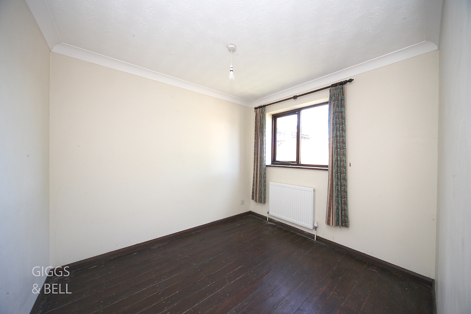 3 bed detached house for sale in Linacres, Luton  - Property Image 16