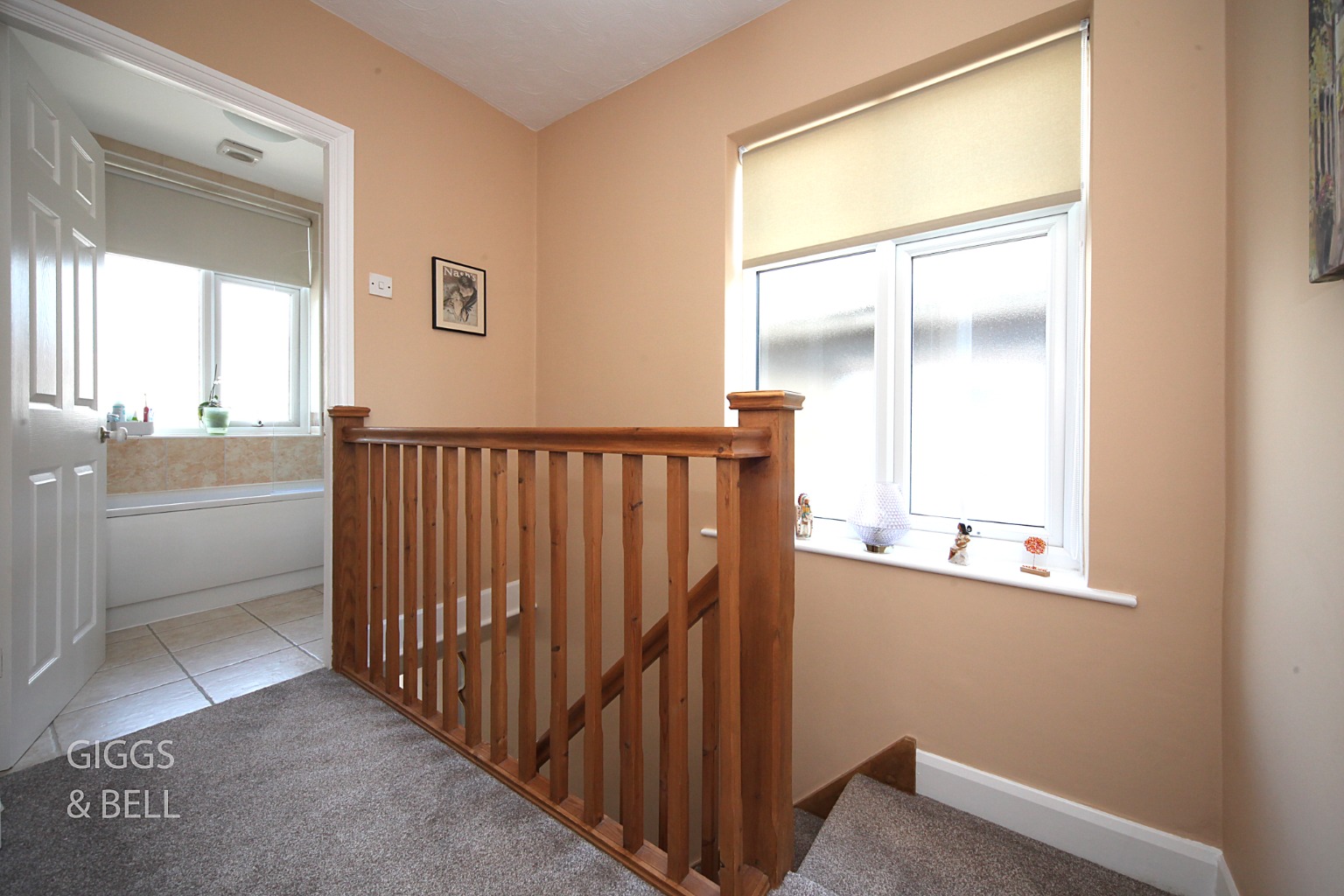 3 bed semi-detached house for sale in Strathmore Avenue, Luton  - Property Image 10