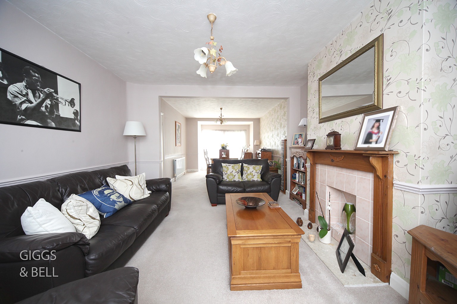 3 bed semi-detached house for sale in Strathmore Avenue, Luton 3