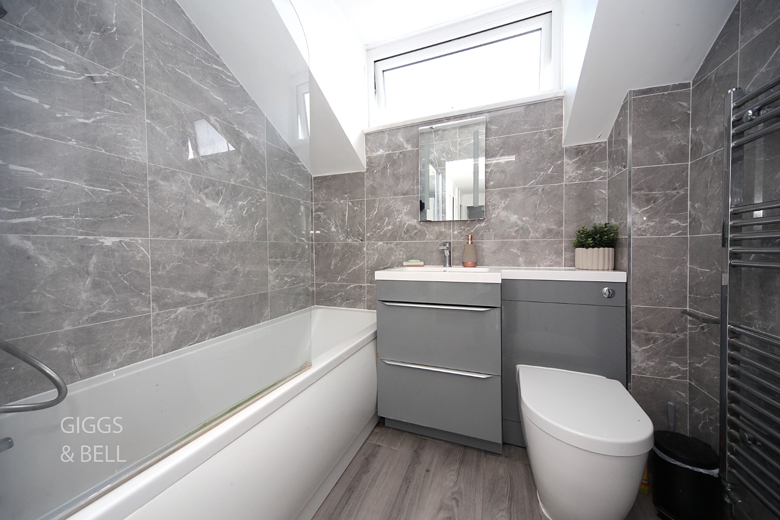 3 bed semi-detached house for sale in Icknield Way, Luton 17