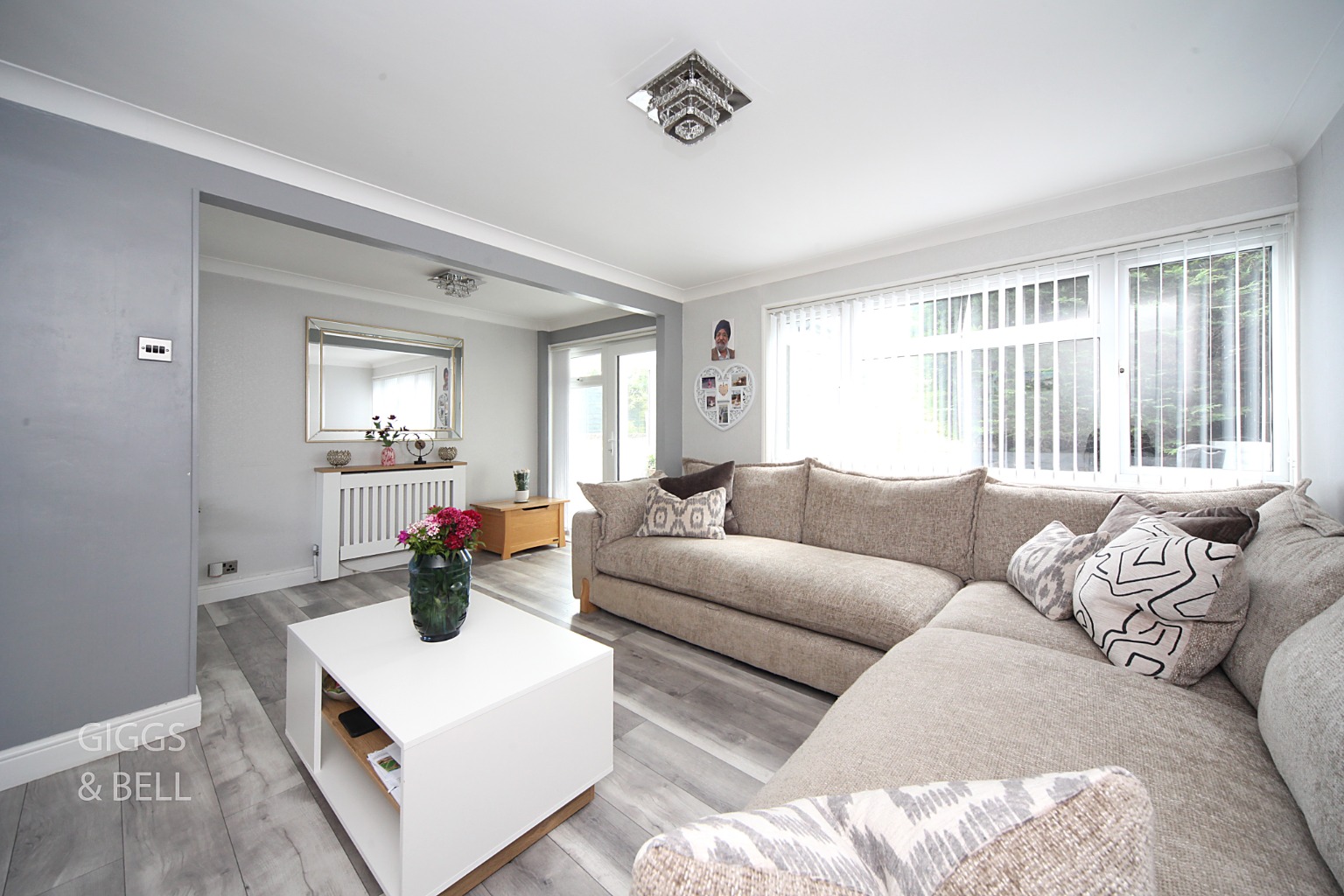 3 bed semi-detached house for sale in Icknield Way, Luton 7