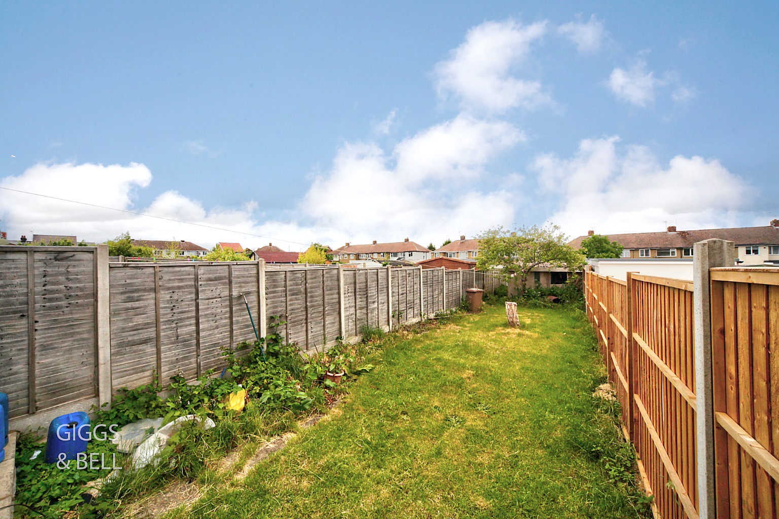 3 bed terraced house for sale in Stanford Road, Luton 15