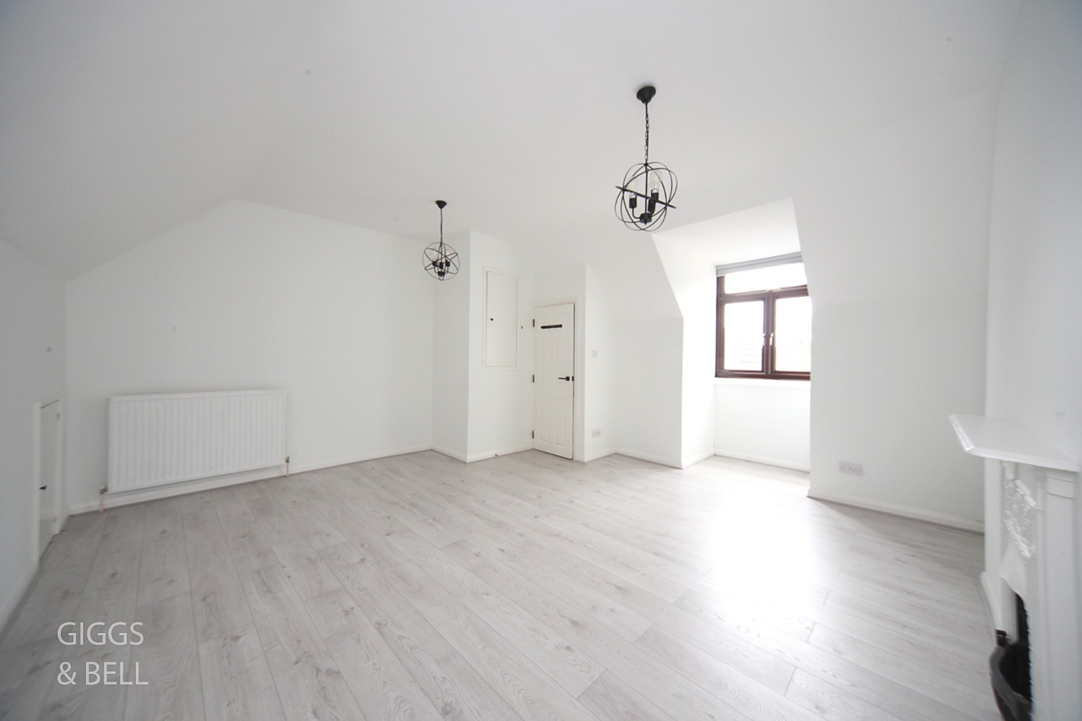 4 bed semi-detached house for sale in West Hill Road, Luton  - Property Image 25