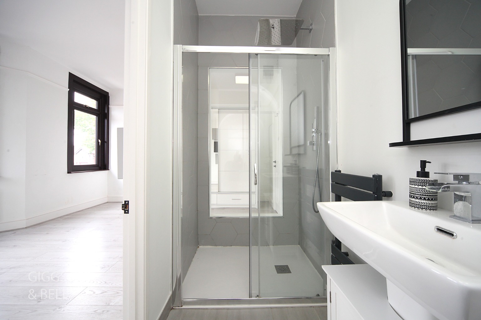 4 bed semi-detached house for sale in West Hill Road, Luton  - Property Image 19