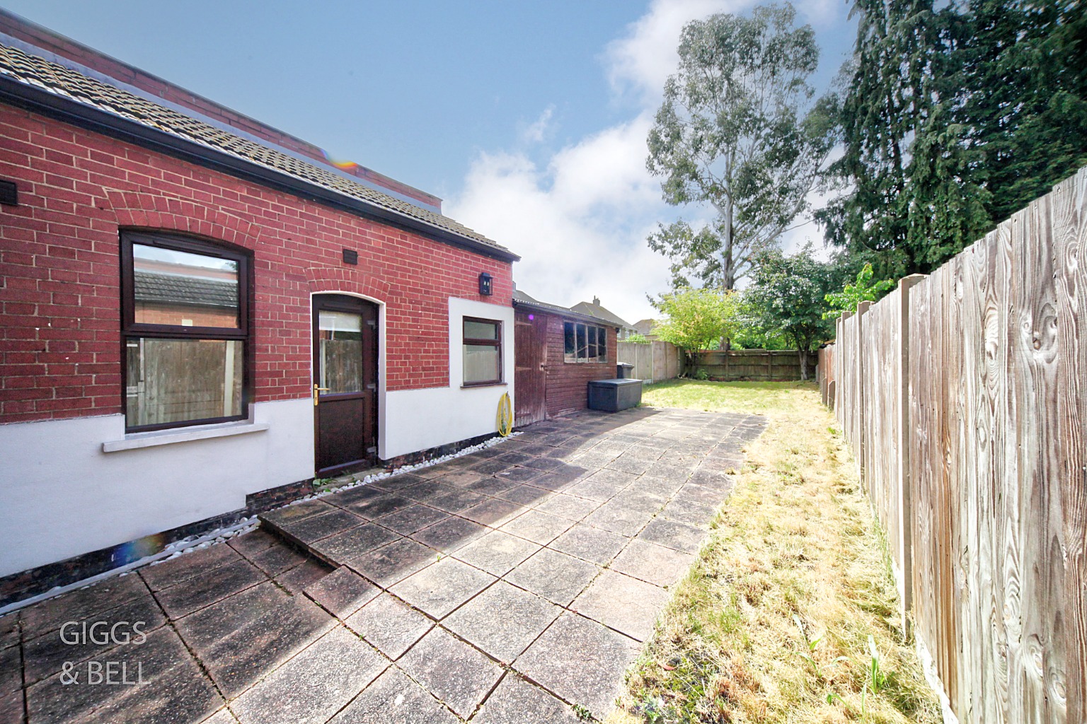 4 bed semi-detached house for sale in West Hill Road, Luton 27