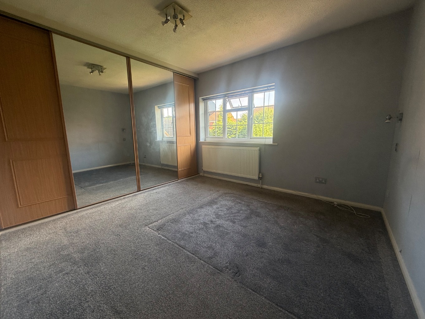 4 bed detached house for sale in Quickswood, Luton 13
