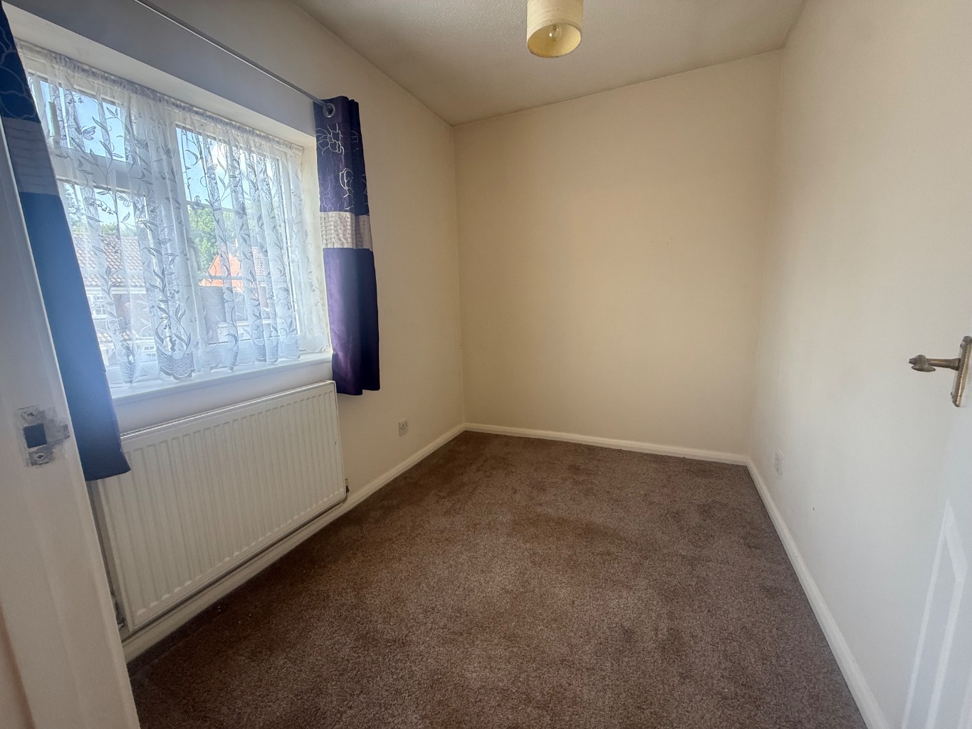4 bed detached house for sale in Quickswood, Luton 12